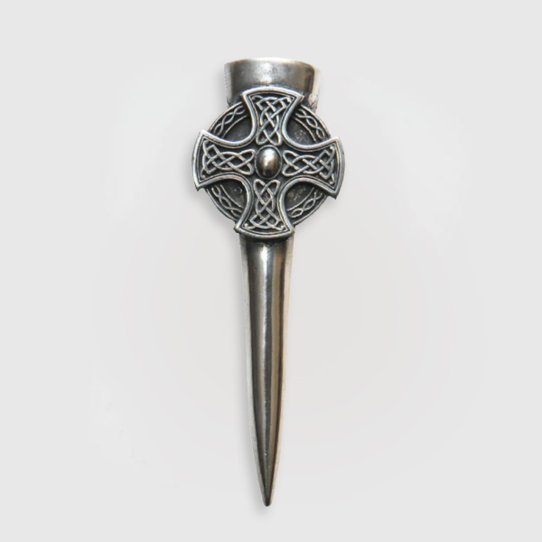 How To Wear A Kilt Pin