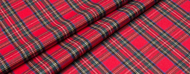 How To Choose The Best Kilt Fabric For You